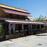 Bar Moro 1963 Πανσιόν