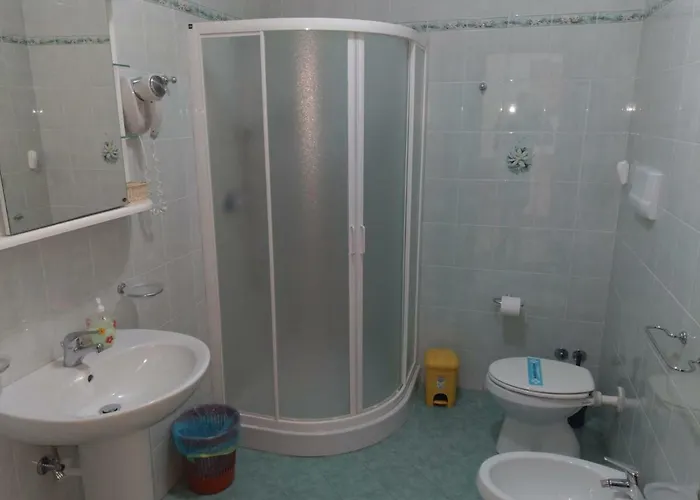 Bar Moro 1963 بيت ضيافة