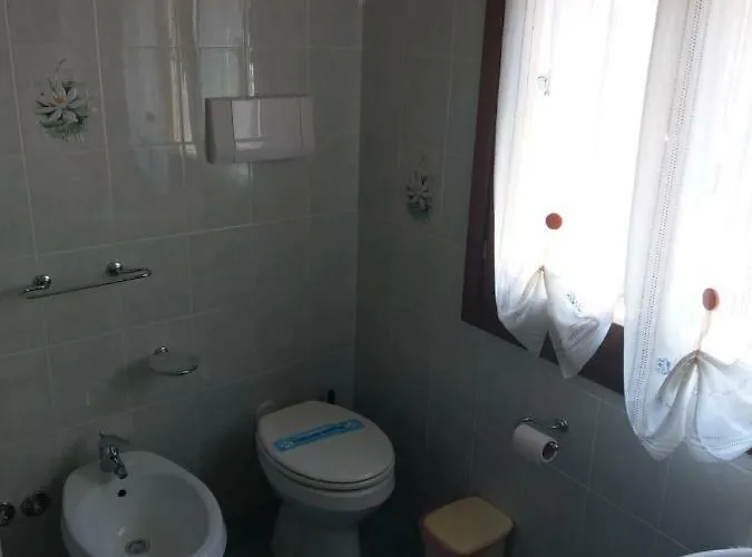 بيت ضيافة Bar Moro 1963